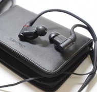 回归本质混合新旗舰 Sony XBA-Z5 耳道式耳
